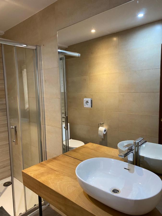 Amazing Sea And Sagrada Familia Views Homey Apartment