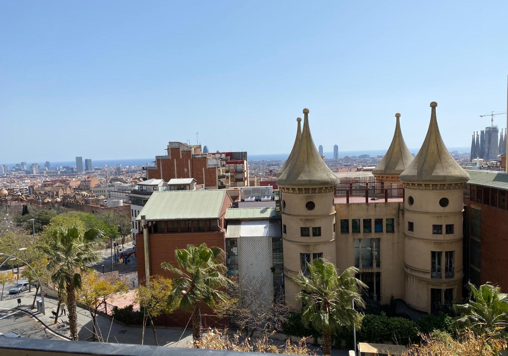 Amazing Sea And Sagrada Familia Views Homey Barcellona